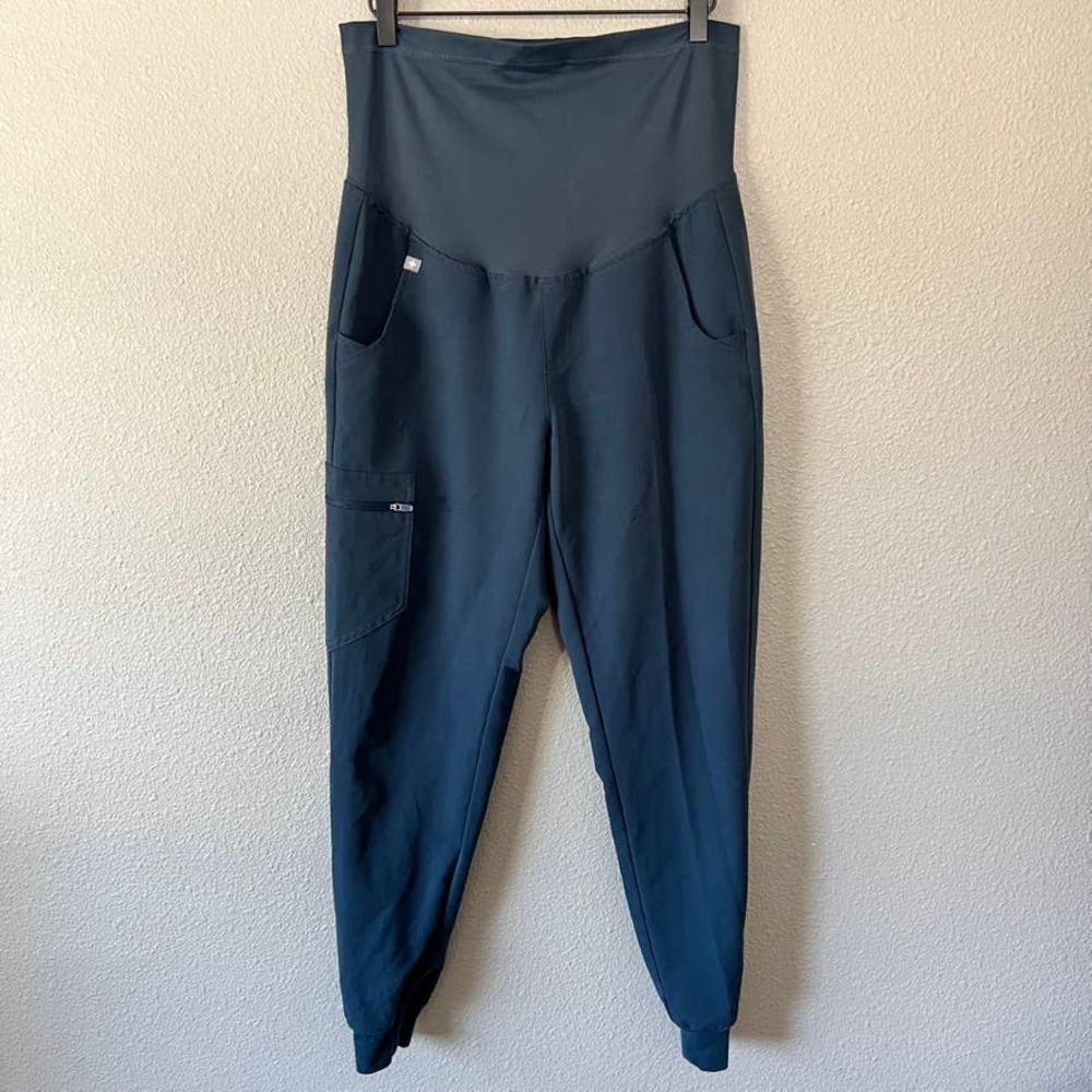 Figs Technical Collection Women's Maternity Full Belly Scrub Jogger Pants Small
